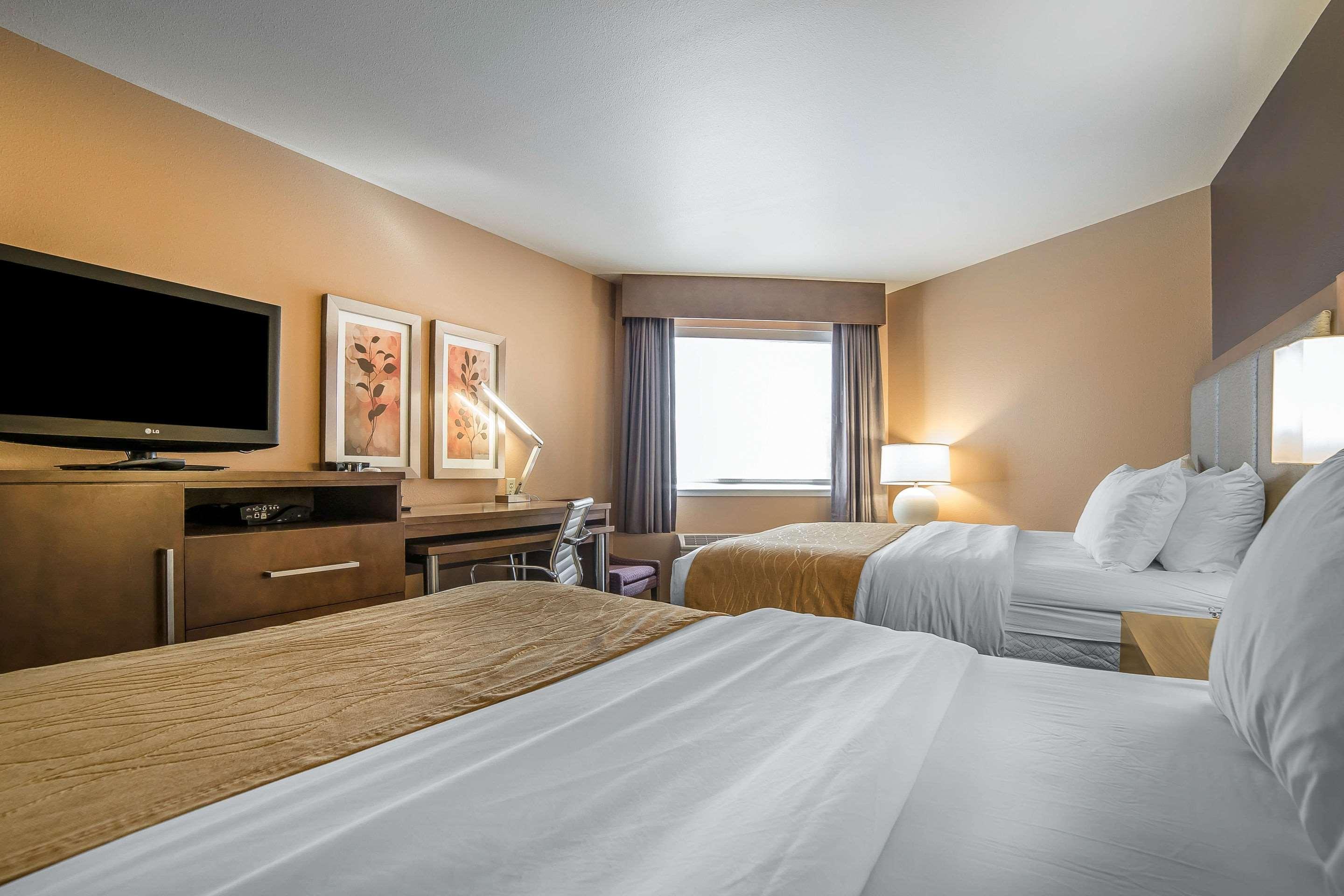 Comfort Inn & Suites Market - Airport Great Falls Εξωτερικό φωτογραφία