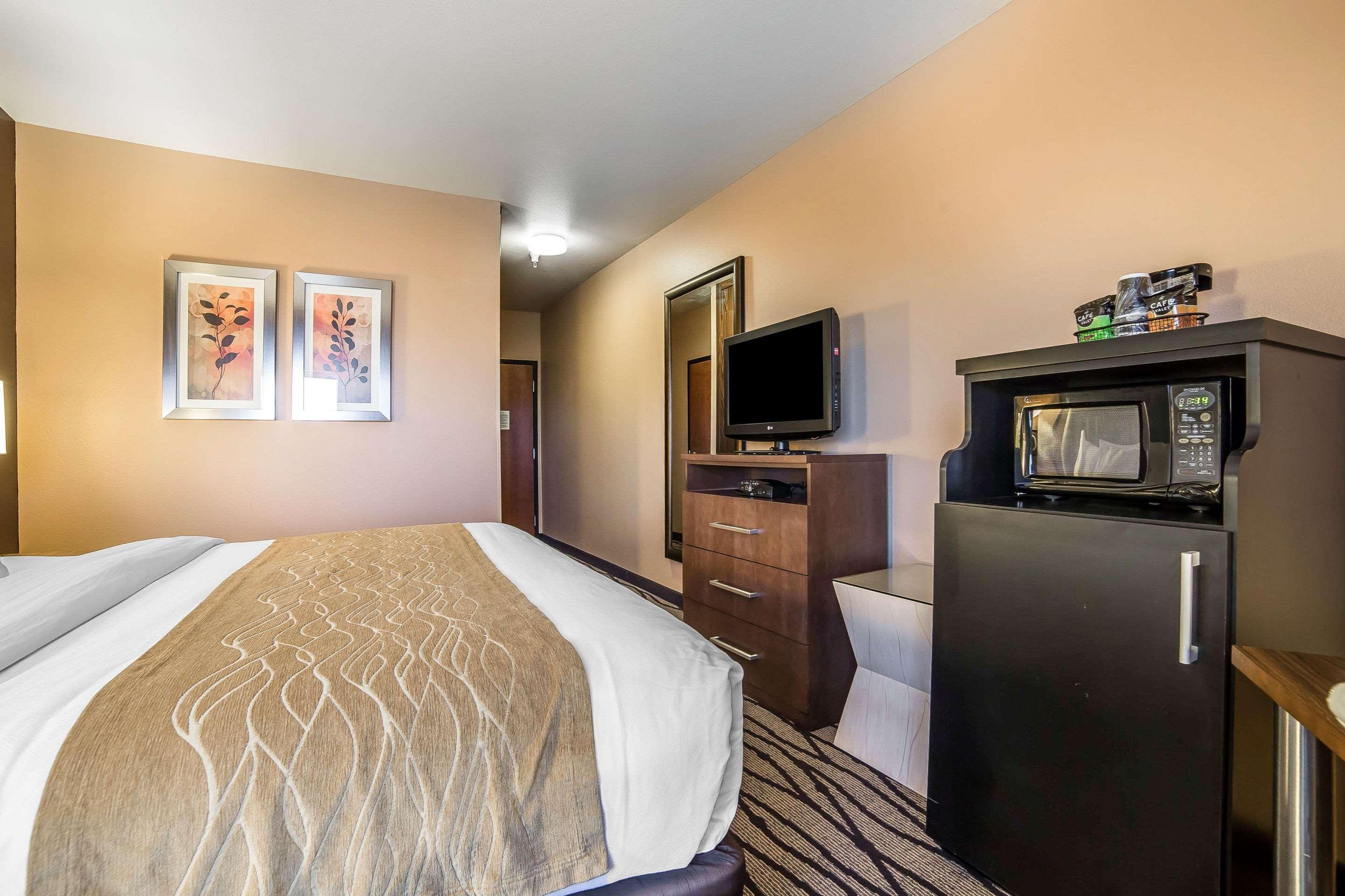 Comfort Inn & Suites Market - Airport Great Falls Εξωτερικό φωτογραφία